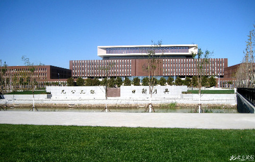 nankaidaxuejinnanxinxiaoqutushuguan1.jpg